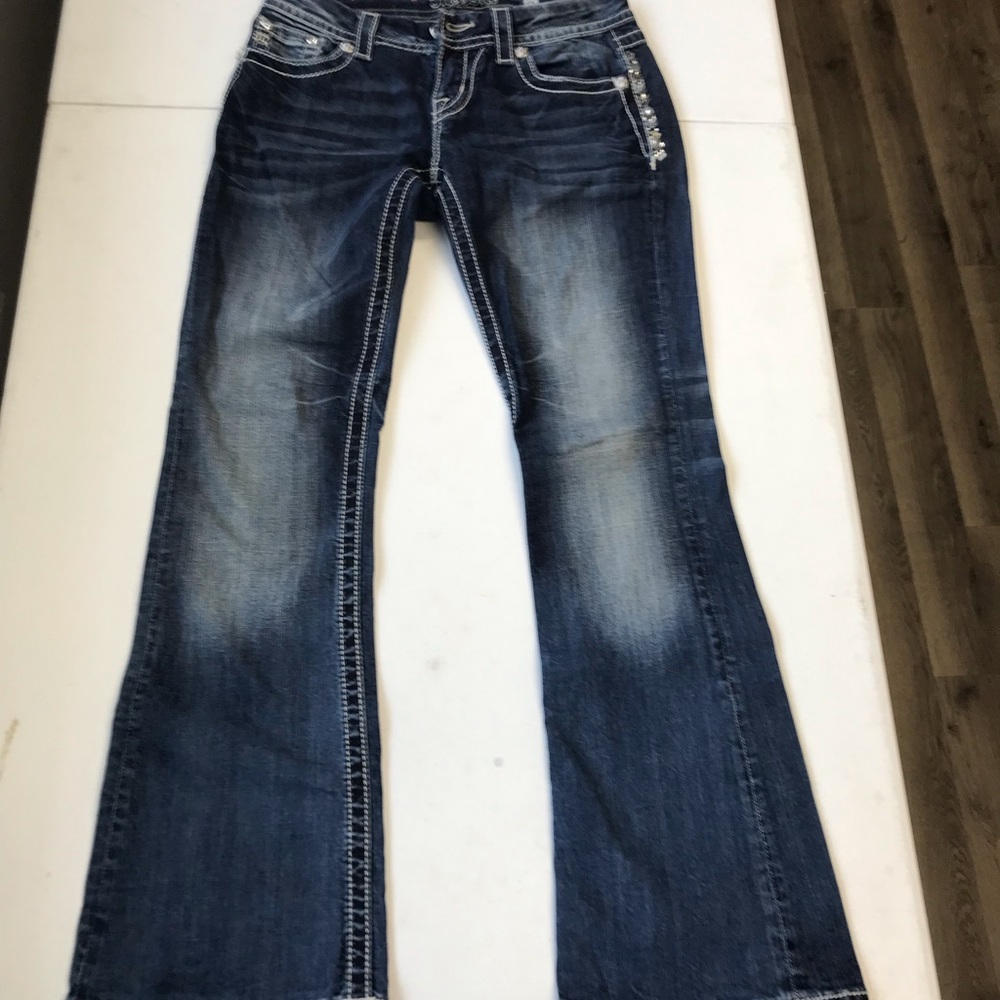Miss Me Jeans, Size 26, Mid rise Easy Boot